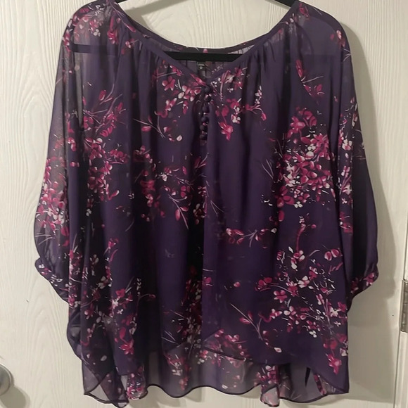Express Tops - 💰Express semi sheer purple floral print dolman sleeve top oversized medium